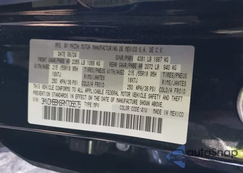 2024 Mazda Cx-30 2.5 S Select Sport z USA, uszkodzony, nr VIN 3MVDMBBM8RM706675